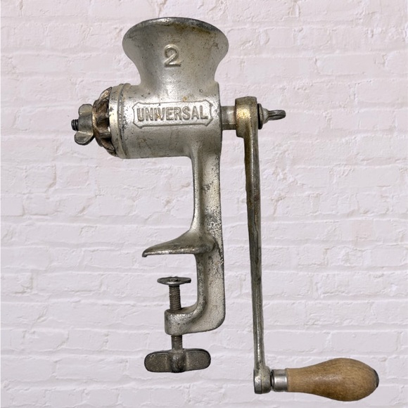 Made in USA vintage universal food meat grinder table mount 10” tall